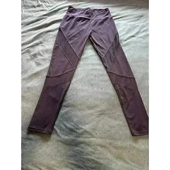 Lady Polo Black Womans Active Leggings. Size Medium. Shear leg. Workout. - Picture 1 of 7